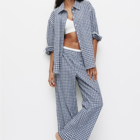 H&M Other - H&M COTTON SEERSUCKER PAJAMAS